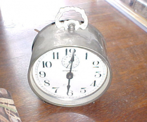 ORIGINAL PARKER GUN CLOCK INTERMITTENT , click for listing